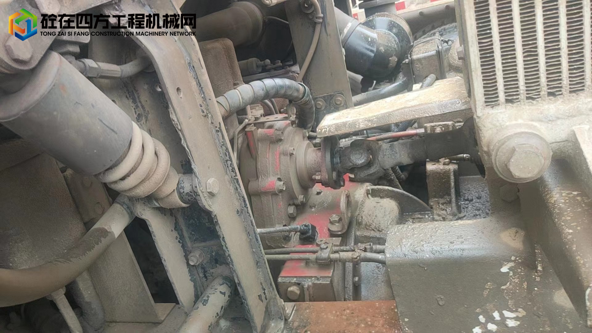 https://images.tongzsf.com/tong/truck_machine/20230522/1646ad6c9af97f.jpg