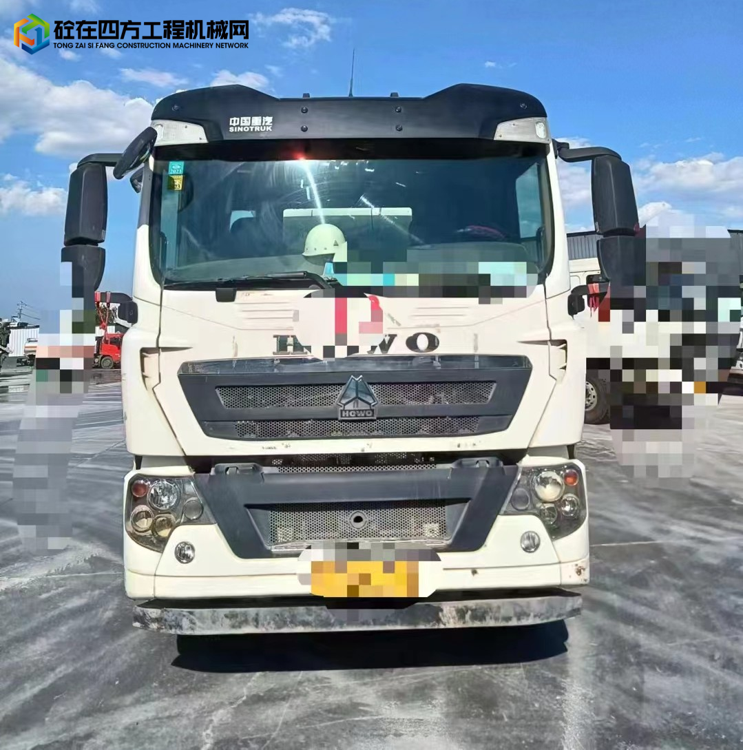 https://images.tongzsf.com/tong/truck_machine/20230522/1646ada7ced928.jpg