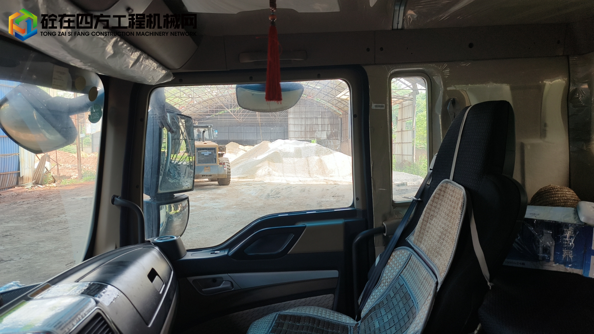 https://images.tongzsf.com/tong/truck_machine/20230522/1646ae44e2d259.jpg