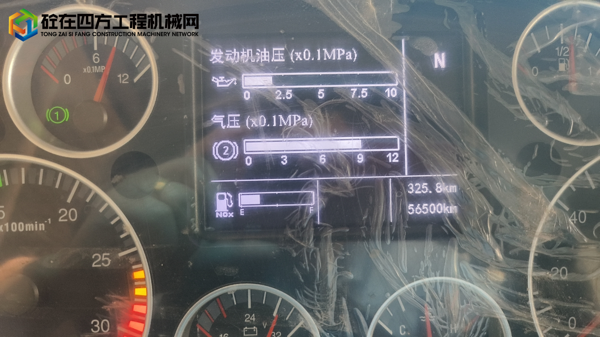 https://images.tongzsf.com/tong/truck_machine/20230522/1646ae458a8082.jpg