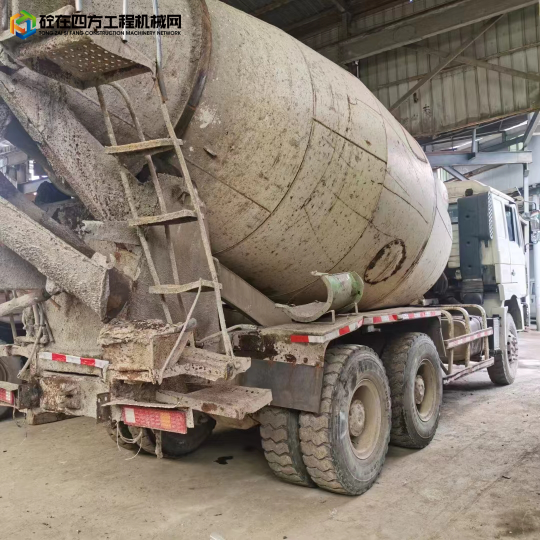 https://images.tongzsf.com/tong/truck_machine/20230523/1646c1f57a267c.jpg