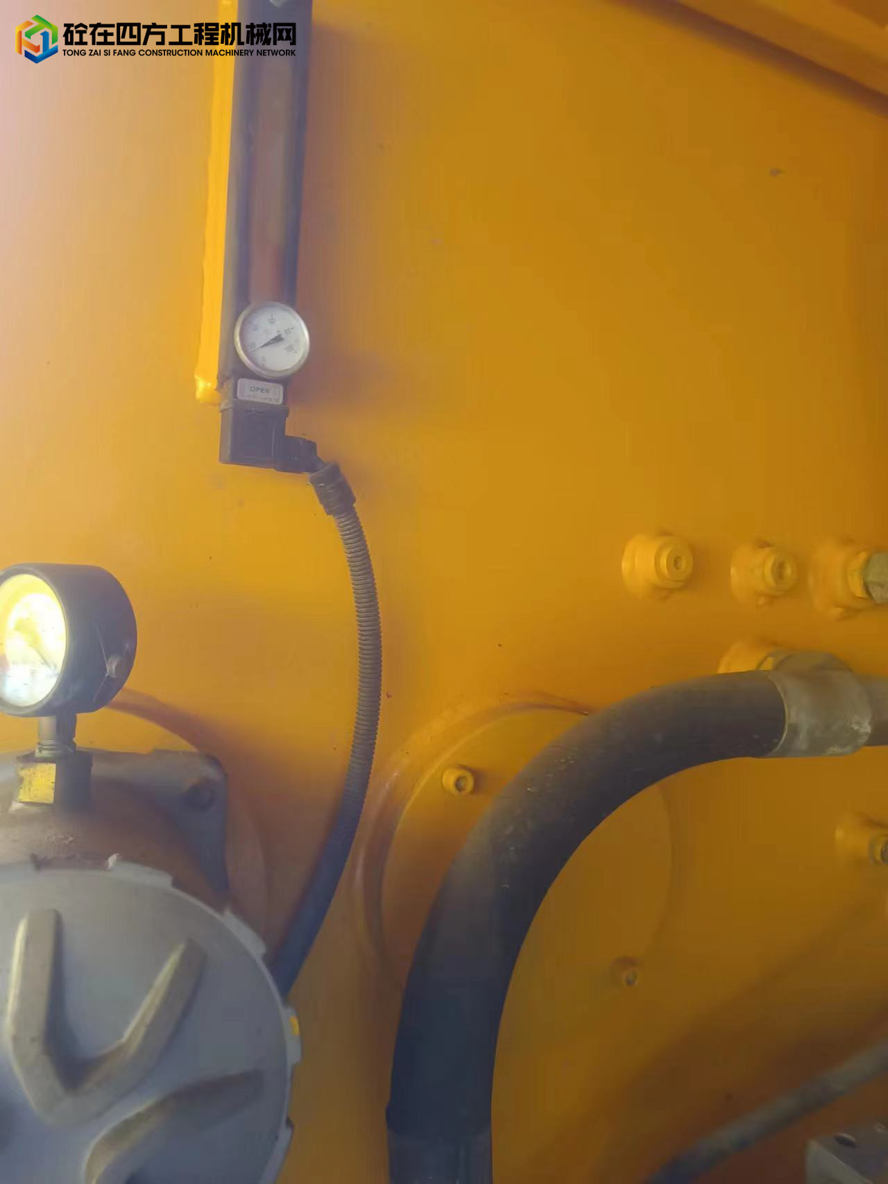 https://images.tongzsf.com/tong/truck_machine/20230524/1646dcfed0f1f6.jpg