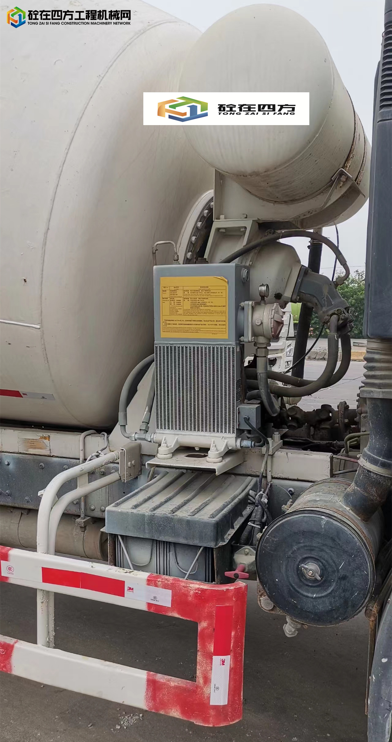 https://images.tongzsf.com/tong/truck_machine/20230525/1646ec666eae8a.jpg