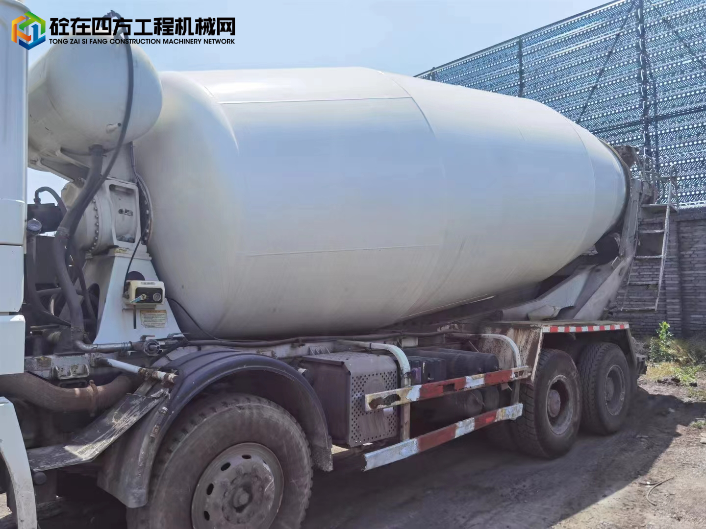 https://images.tongzsf.com/tong/truck_machine/20230525/1646f13b33e9f1.jpg