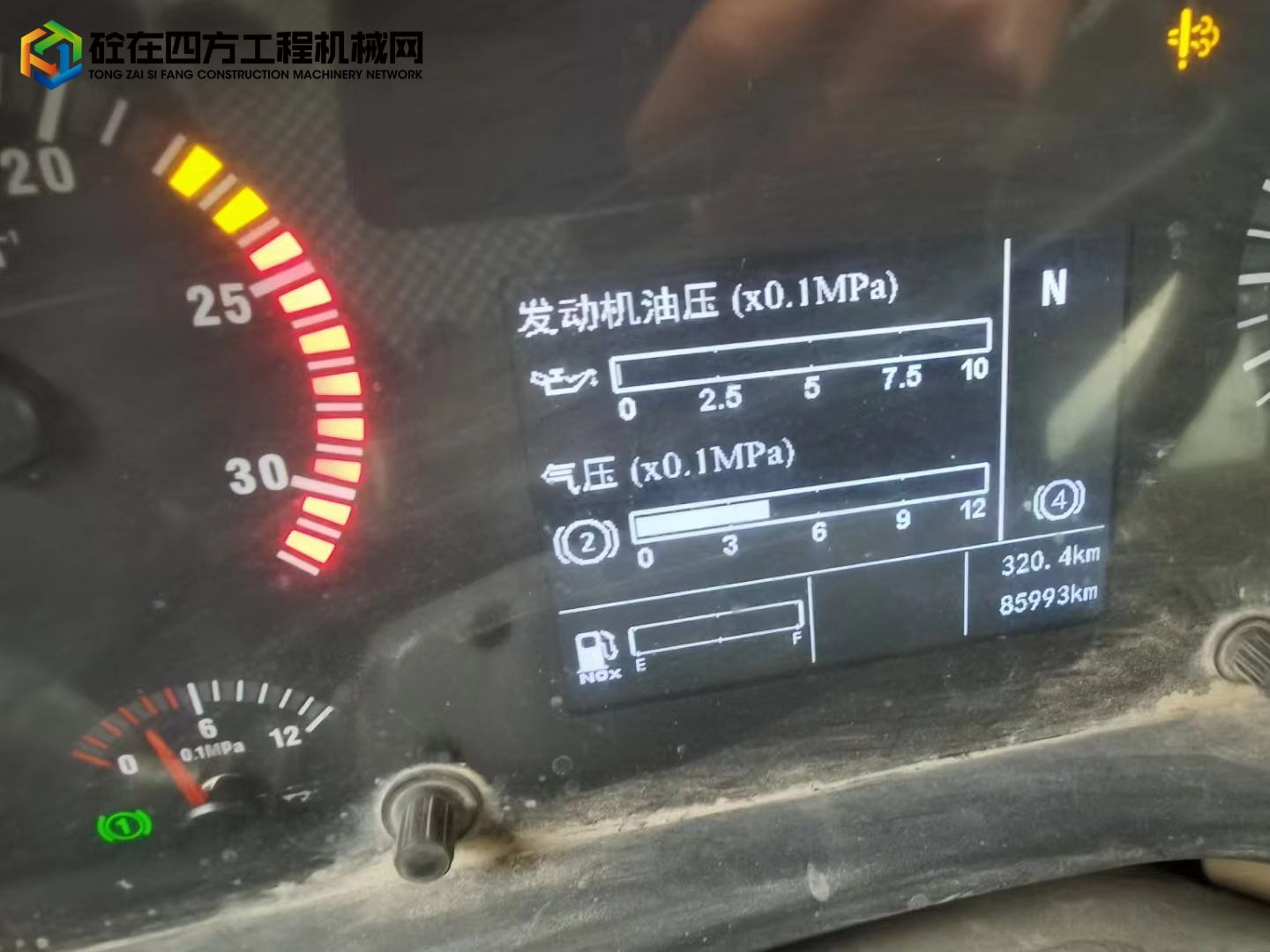 https://images.tongzsf.com/tong/truck_machine/20230525/1646f187a5c8c6.jpg