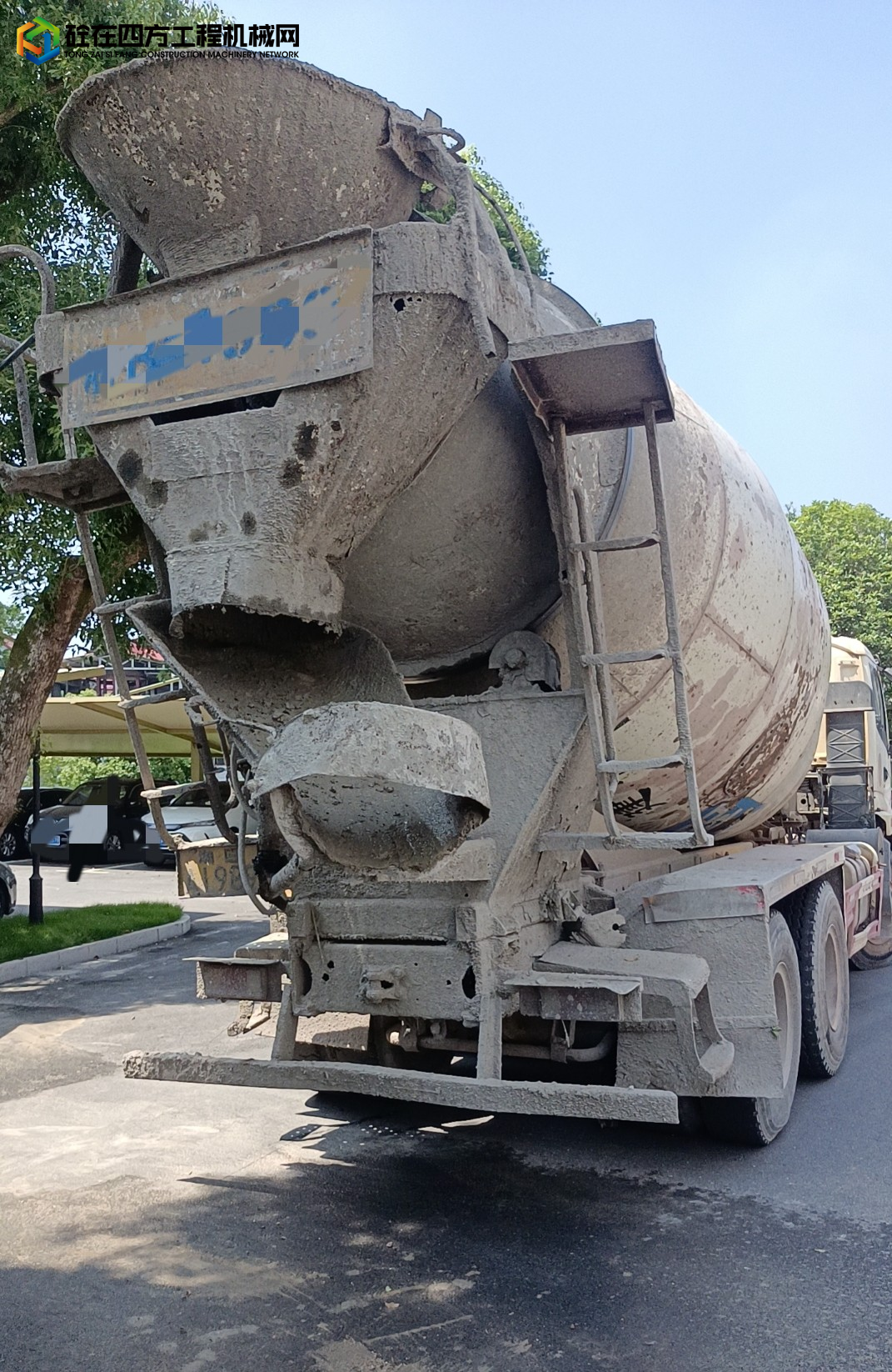 https://images.tongzsf.com/tong/truck_machine/20230530/164756bf1c5604.jpg