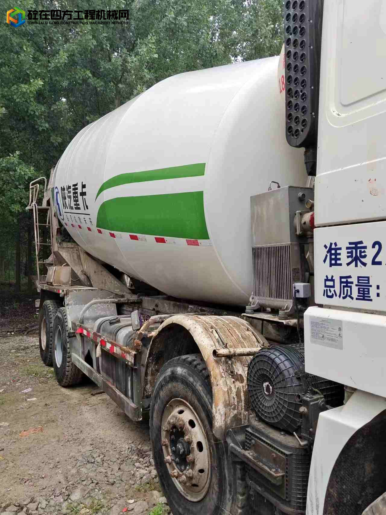 https://images.tongzsf.com/tong/truck_machine/20230530/16475c3e53a864.jpg