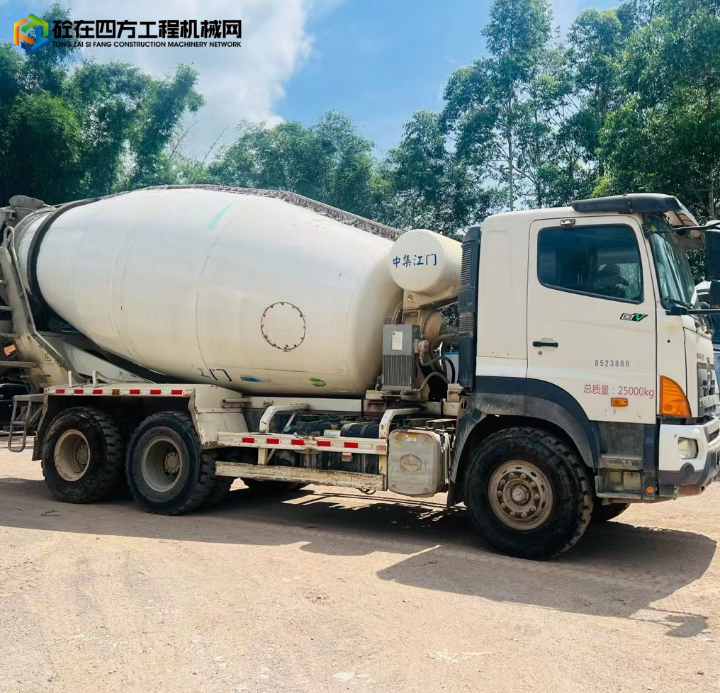 https://images.tongzsf.com/tong/truck_machine/20230531/16476c0ea87466.jpg