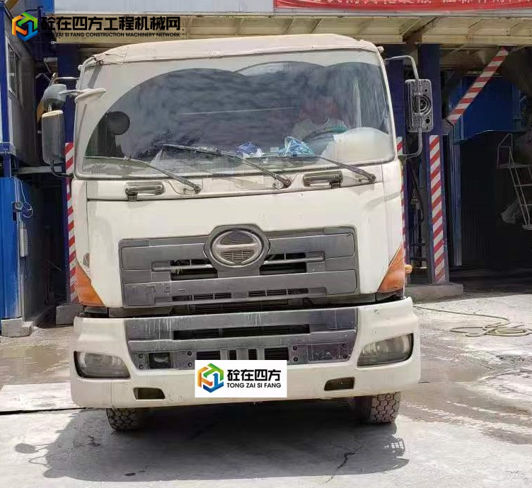 https://images.tongzsf.com/tong/truck_machine/20230602/164793cd698841.jpg