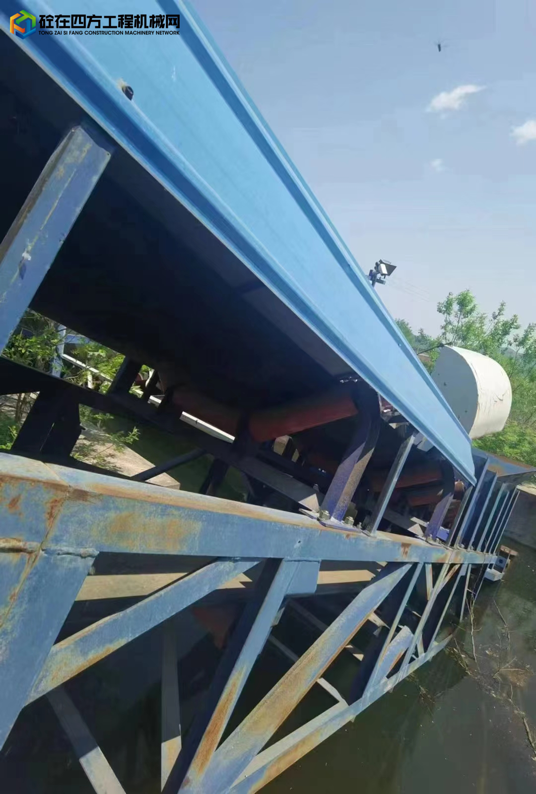 https://images.tongzsf.com/tong/truck_machine/20230602/16479a7c5cc4d1.jpg