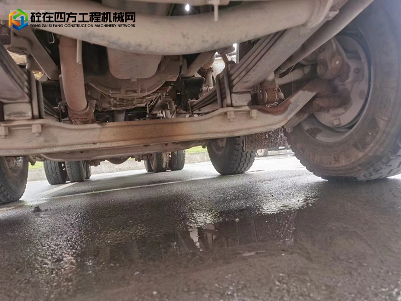 https://images.tongzsf.com/tong/truck_machine/20230605/1647d44dc65b8f.jpg