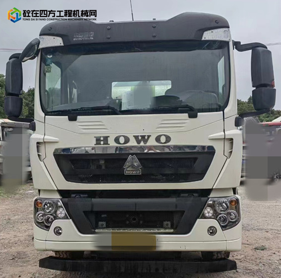 https://images.tongzsf.com/tong/truck_machine/20230605/1647d4a7f5f8fb.jpg