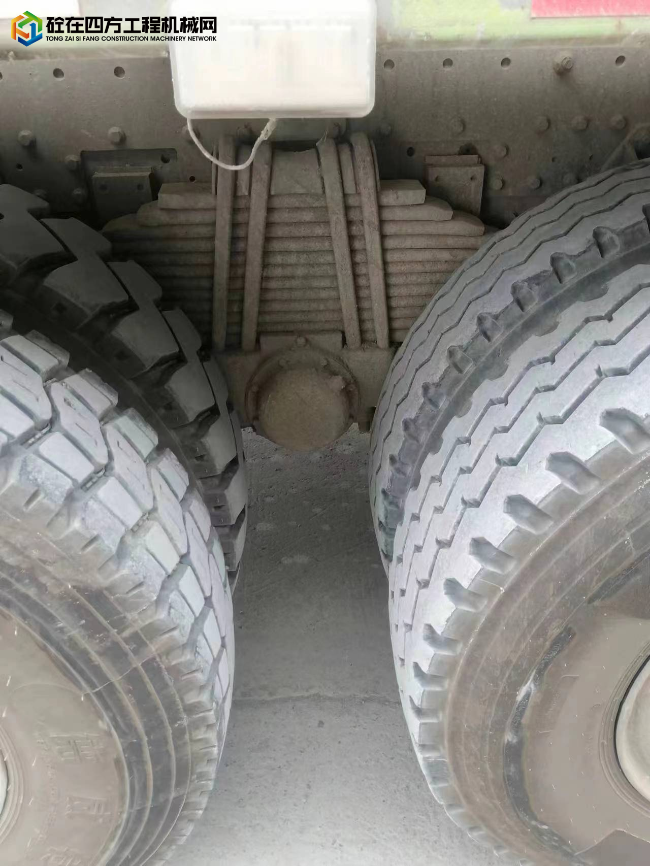 https://images.tongzsf.com/tong/truck_machine/20230605/1647d5a5420ec8.jpg
