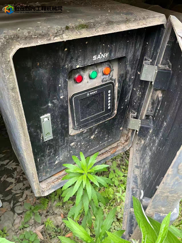 https://images.tongzsf.com/tong/truck_machine/20230605/1647d844e5999f.jpg