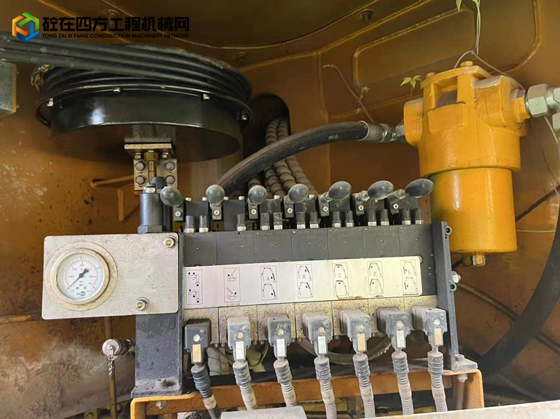 https://images.tongzsf.com/tong/truck_machine/20230605/1647d845251164.jpg