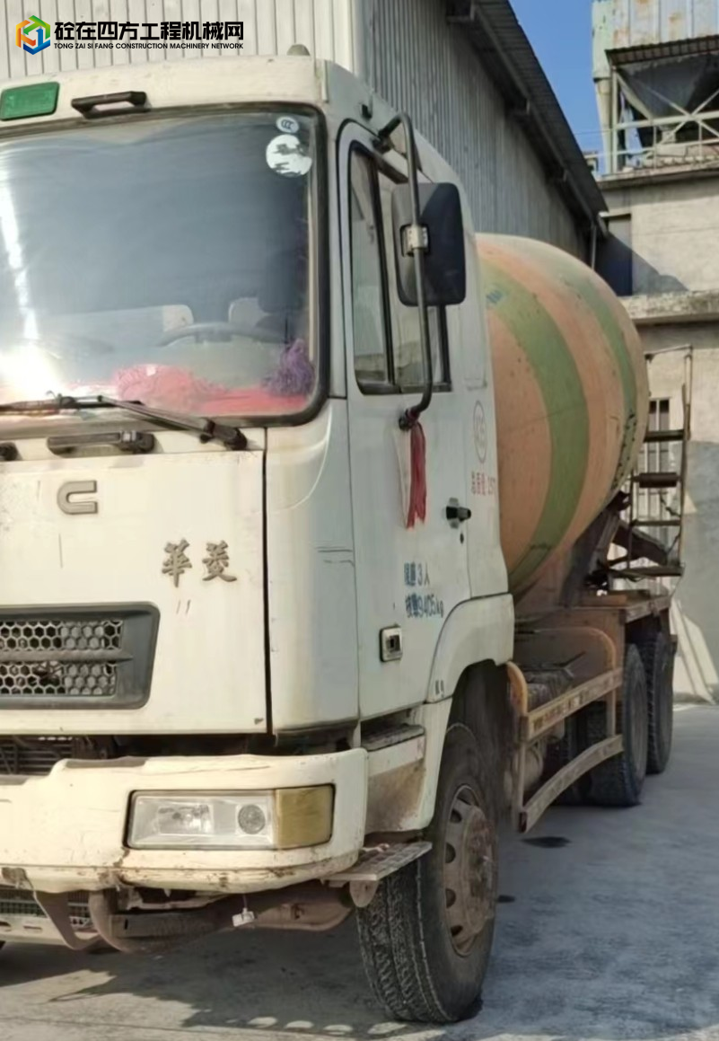 https://images.tongzsf.com/tong/truck_machine/20230606/1647e981567936.jpg