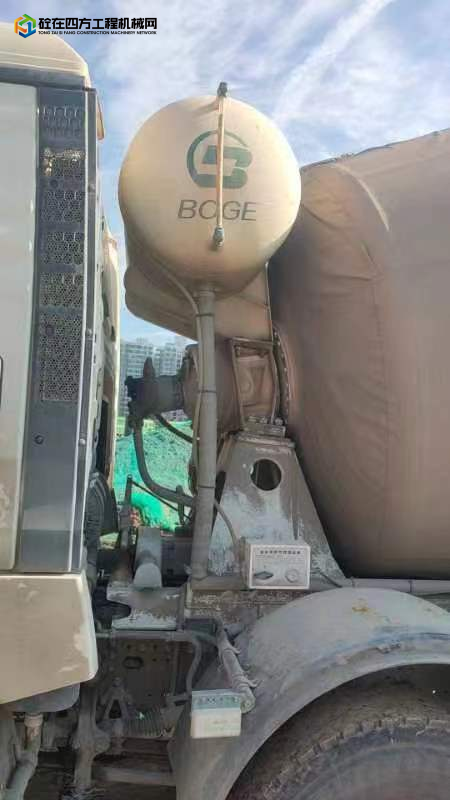 https://images.tongzsf.com/tong/truck_machine/20230606/1647ea5e141b2c.jpg