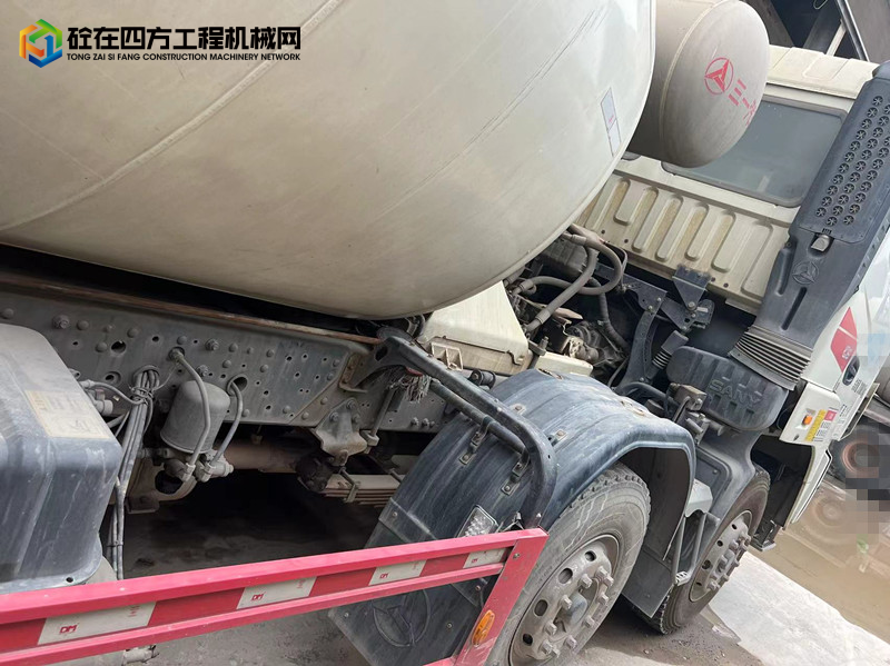 https://images.tongzsf.com/tong/truck_machine/20230607/1647fee004b4cd.jpg