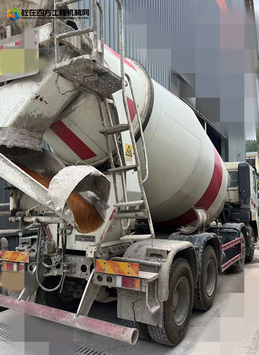 https://images.tongzsf.com/tong/truck_machine/20230607/1647fee0130f43.jpg