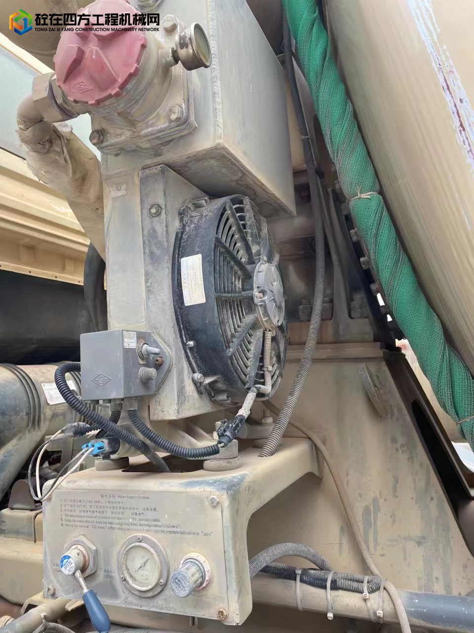 https://images.tongzsf.com/tong/truck_machine/20230610/16483dbb9b74d0.jpg