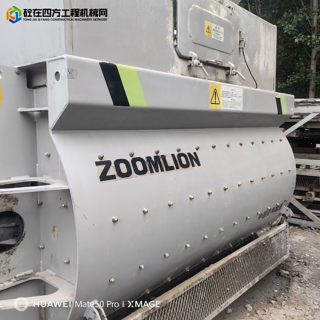 https://images.tongzsf.com/tong/truck_machine/20230610/16484201d1e018.jpg