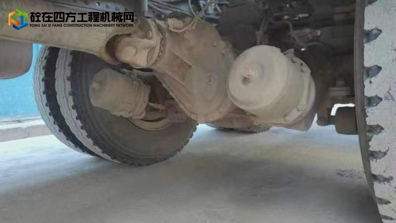 https://images.tongzsf.com/tong/truck_machine/20230612/1648688268b9bc.jpg