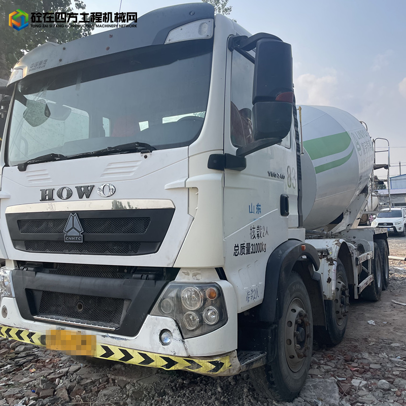 https://images.tongzsf.com/tong/truck_machine/20230612/16486e22de87e6.jpg