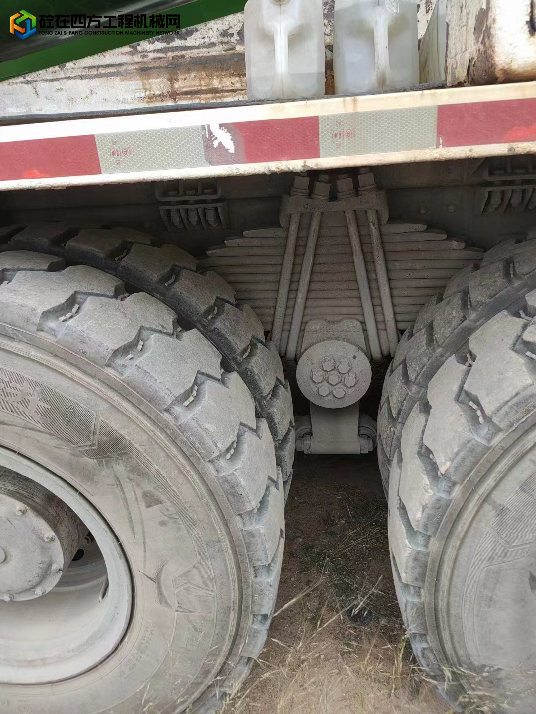 https://images.tongzsf.com/tong/truck_machine/20230613/1648833c77f3e2.jpg