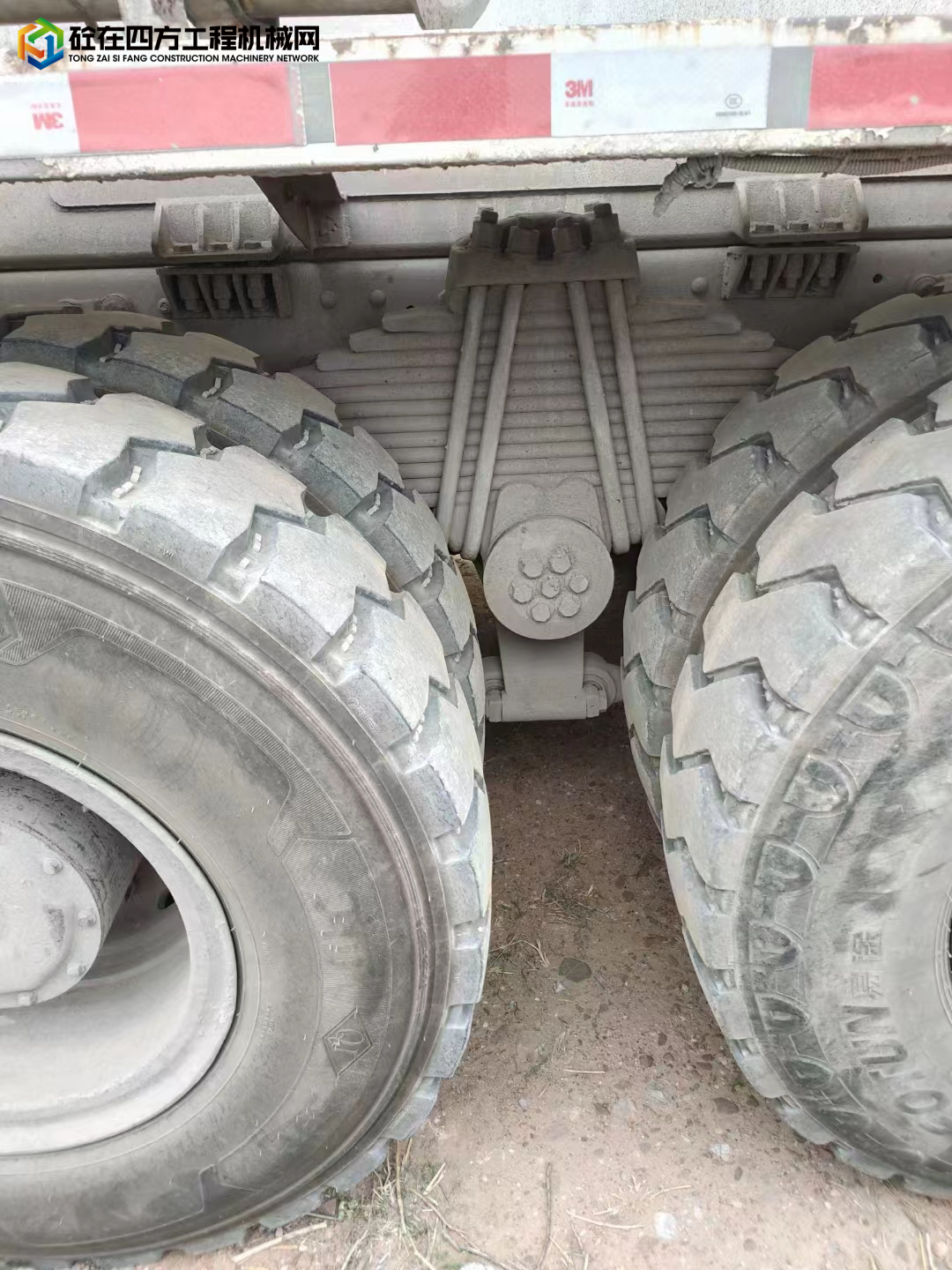 https://images.tongzsf.com/tong/truck_machine/20230613/1648833cf65e57.jpg