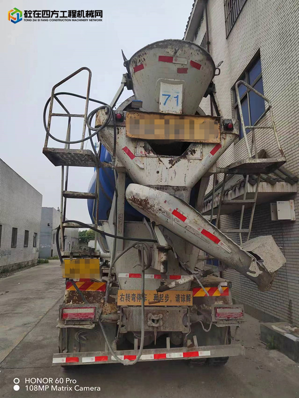 https://images.tongzsf.com/tong/truck_machine/20230614/1648918af9c9fe.jpg