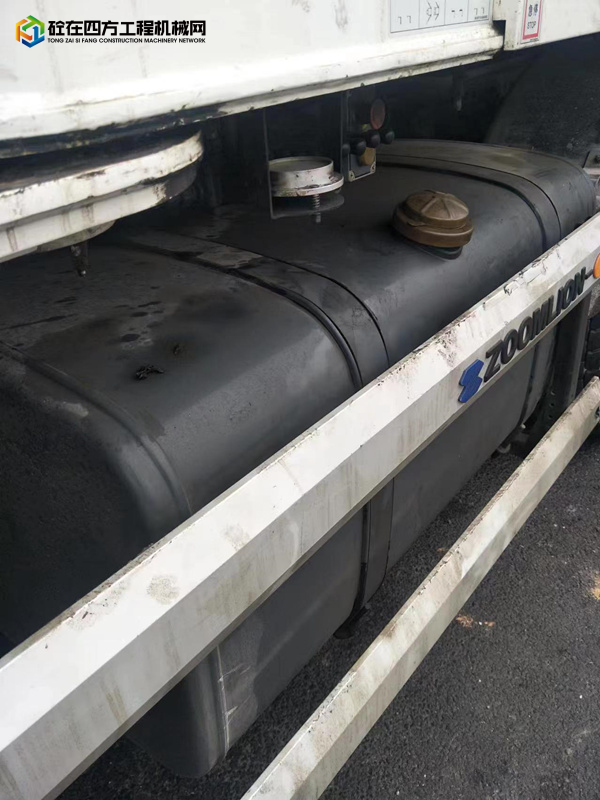 https://images.tongzsf.com/tong/truck_machine/20230614/1648972134dbed.jpg