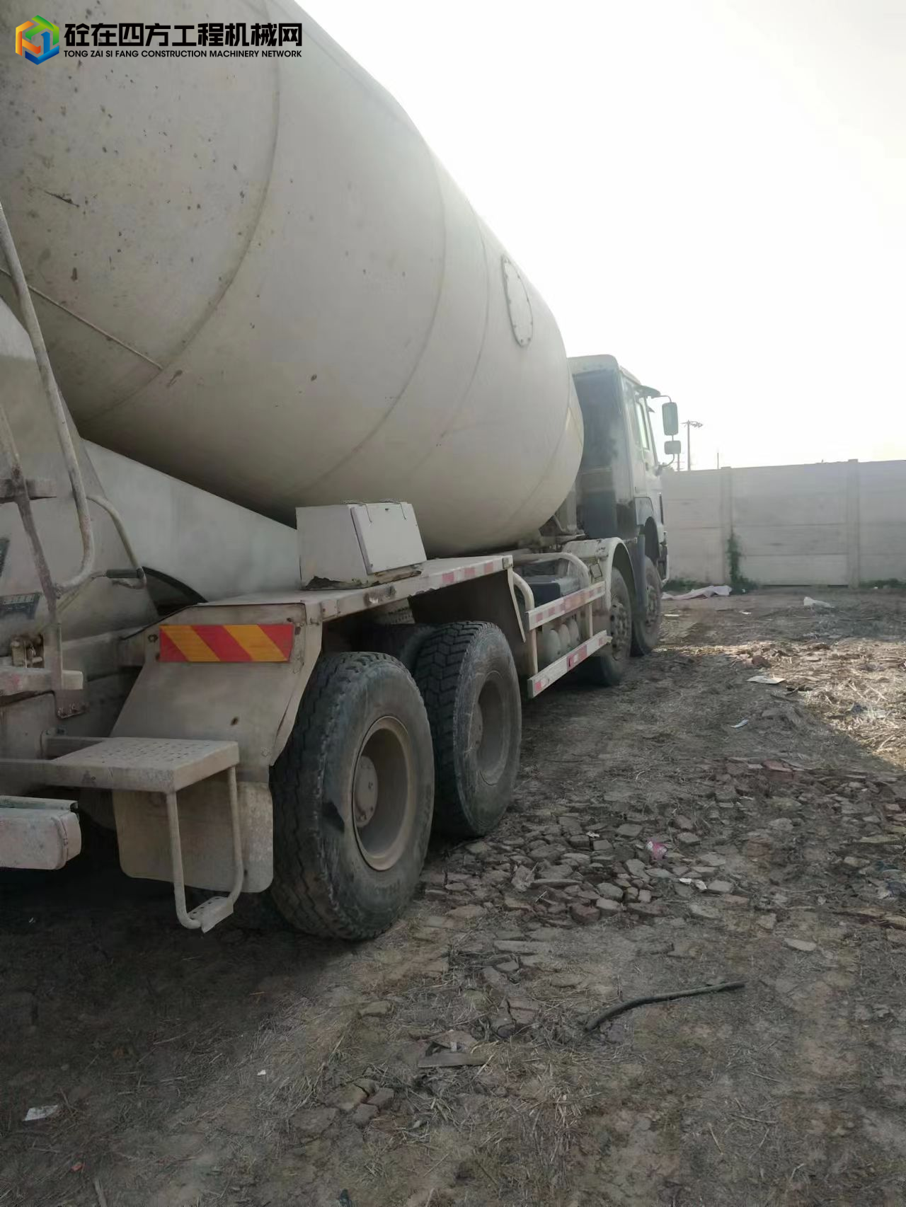 https://images.tongzsf.com/tong/truck_machine/20230614/164897fd874350.jpg