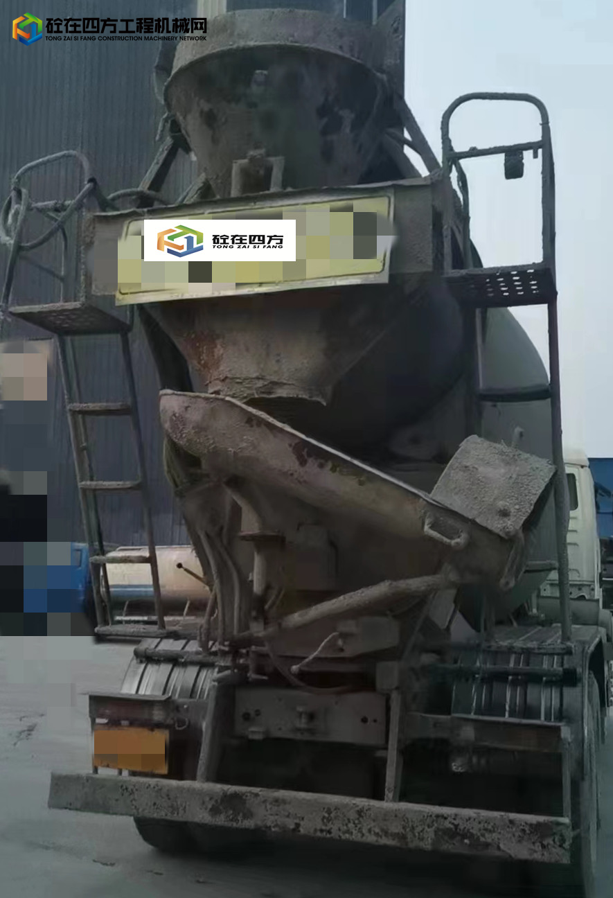 https://images.tongzsf.com/tong/truck_machine/20230616/1648c0c42c10c4.jpg