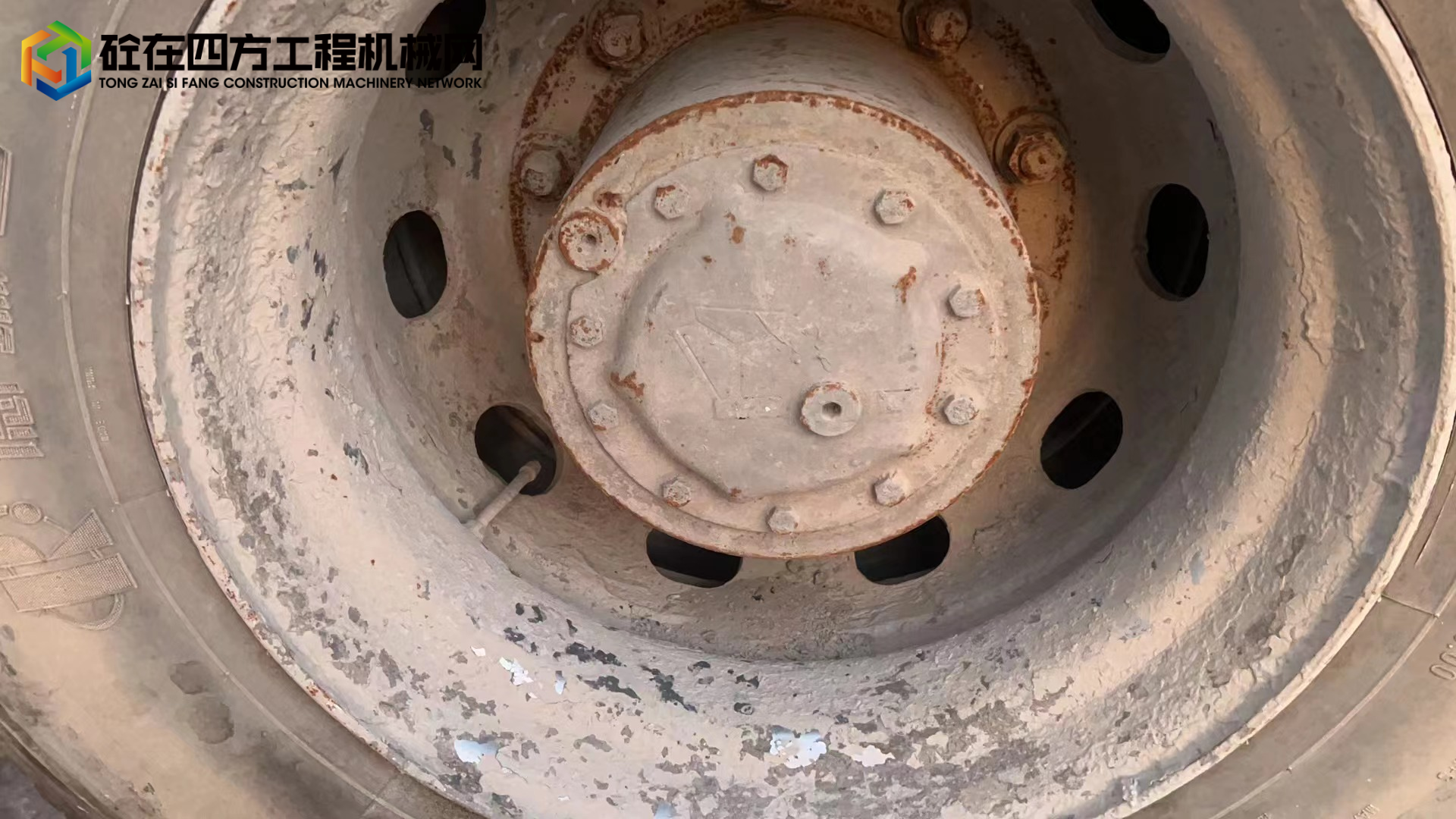https://images.tongzsf.com/tong/truck_machine/20230619/1648fb1786e85a.jpg