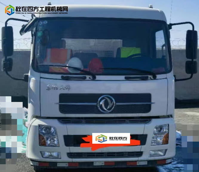 https://images.tongzsf.com/tong/truck_machine/20230619/16490077595055.jpg