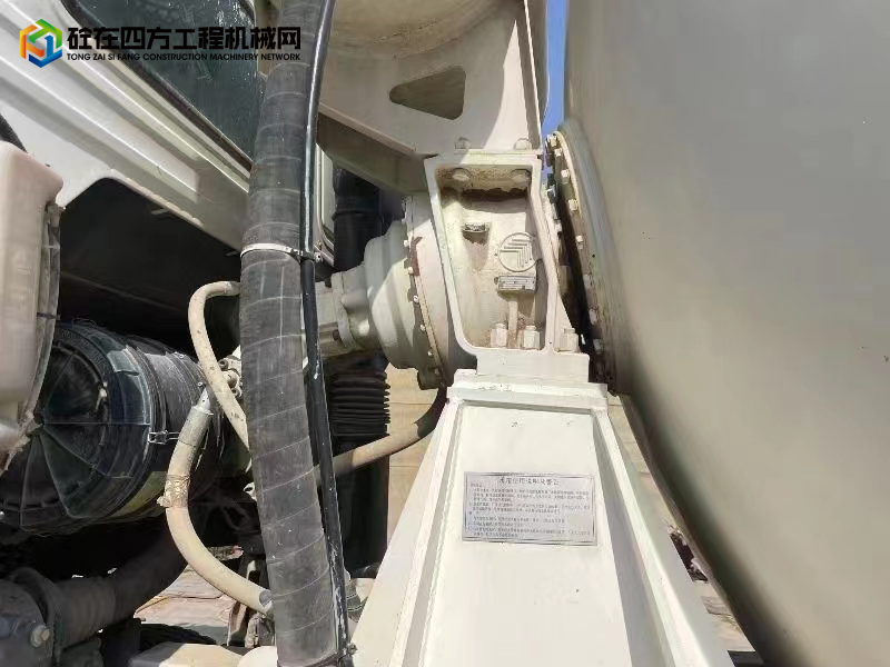 https://images.tongzsf.com/tong/truck_machine/20230626/164993dd6b927a.jpg
