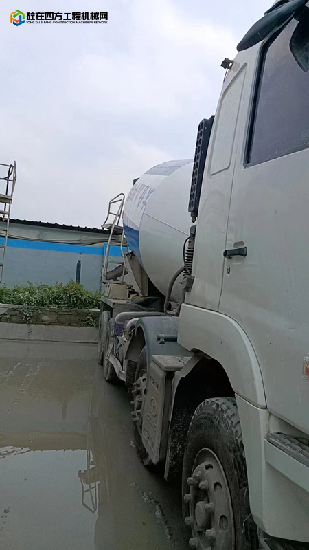 https://images.tongzsf.com/tong/truck_machine/20230626/1649943d865fe7.jpg