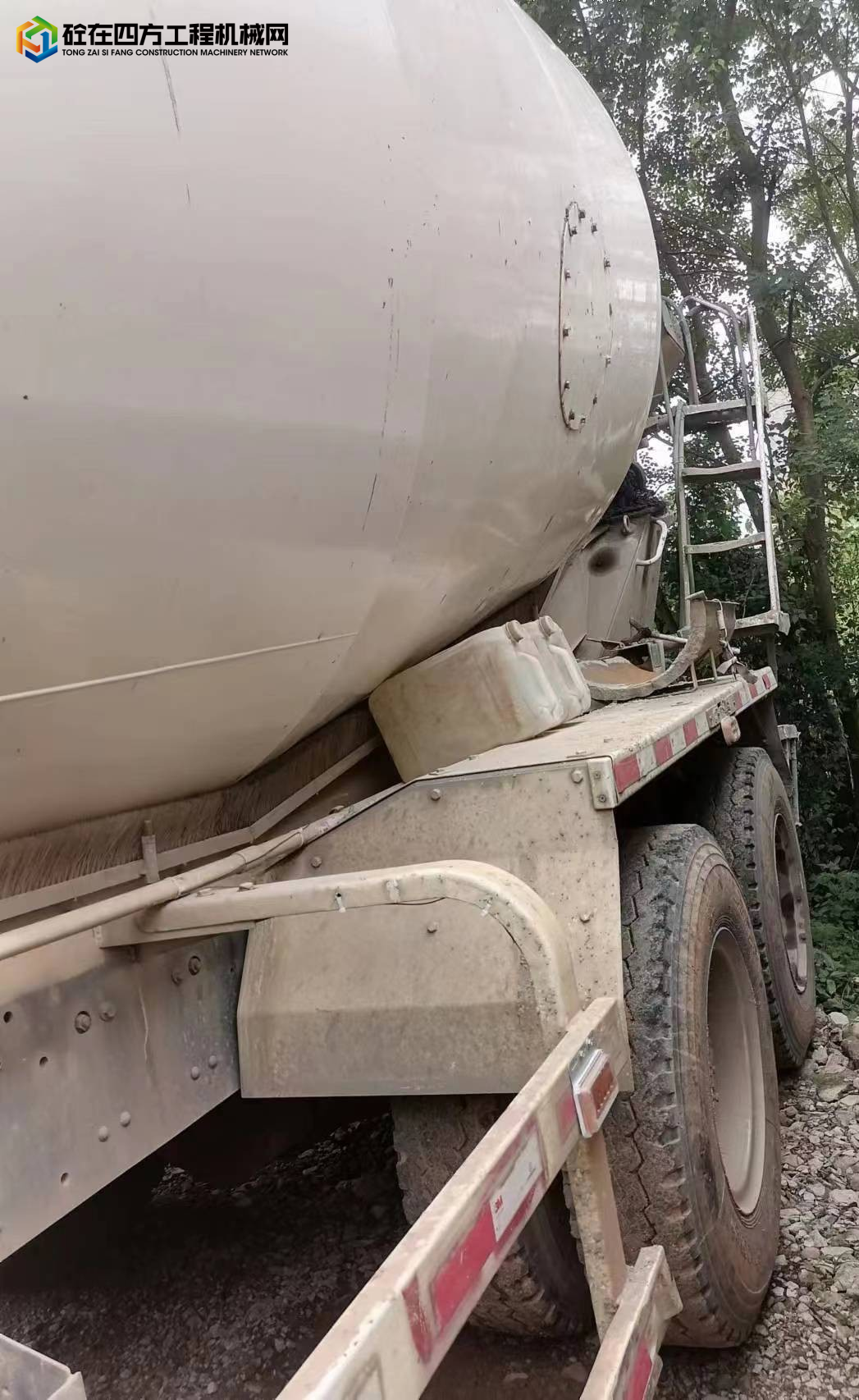 https://images.tongzsf.com/tong/truck_machine/20230626/164995442ba063.jpg
