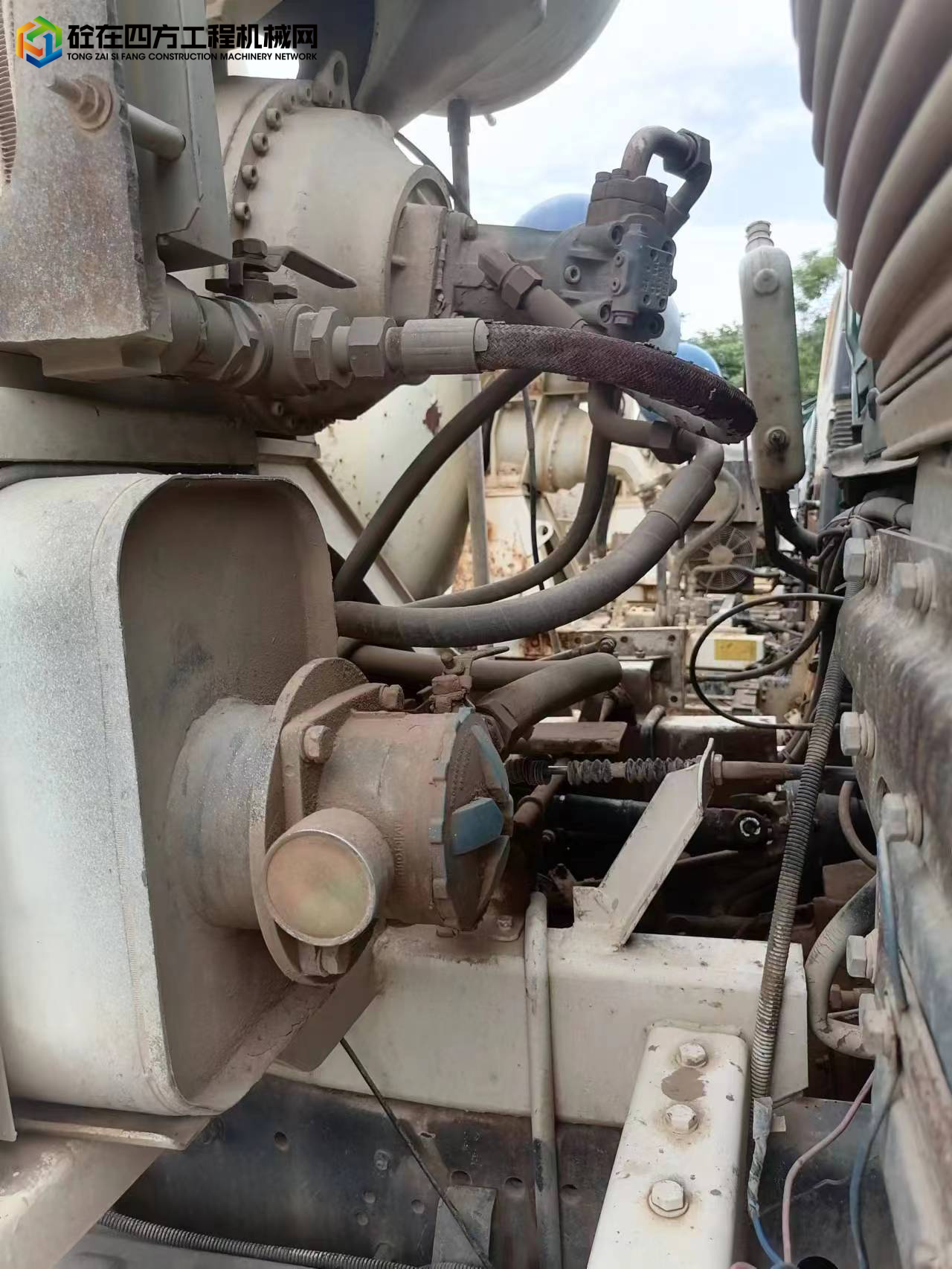 https://images.tongzsf.com/tong/truck_machine/20230626/1649954a24f70d.jpg