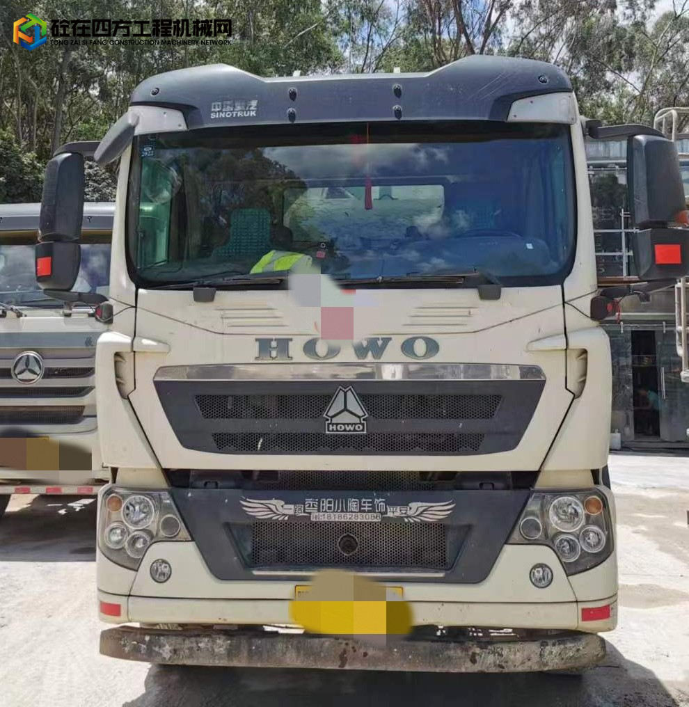 https://images.tongzsf.com/tong/truck_machine/20230628/1649bec5b1f63c.jpg