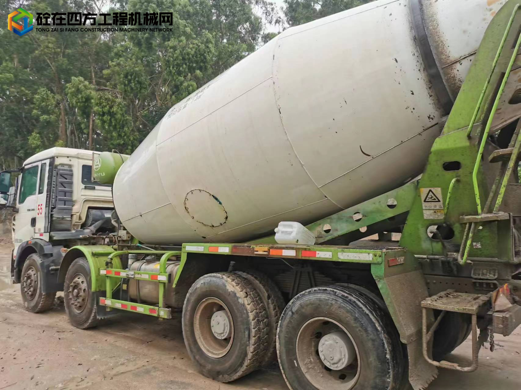 https://images.tongzsf.com/tong/truck_machine/20230628/1649bec663e3e5.jpg