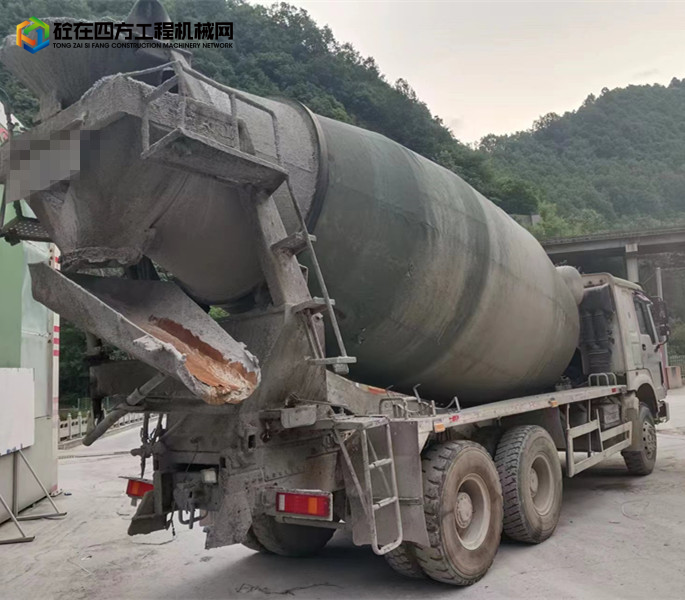 https://images.tongzsf.com/tong/truck_machine/20230628/1649bf081f1e57.jpg