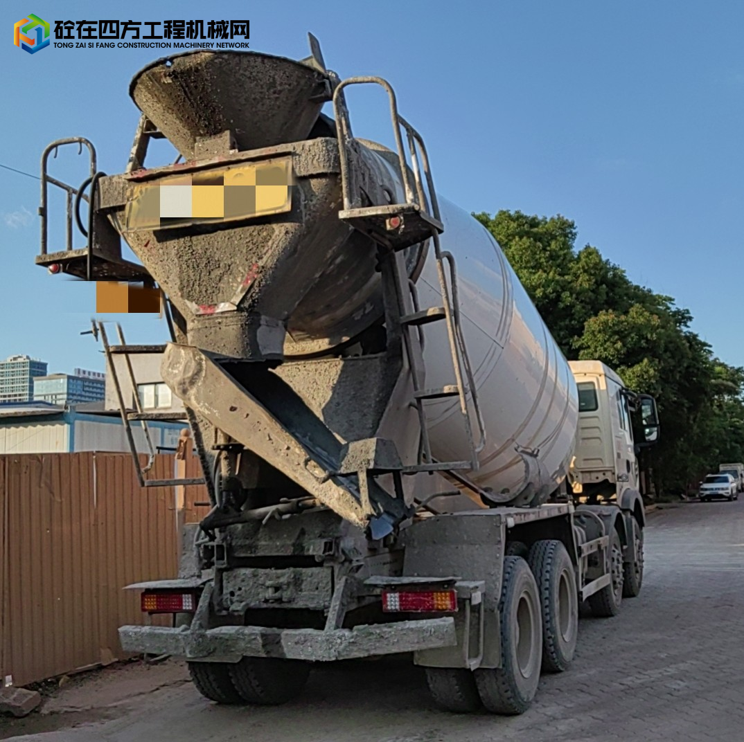 https://images.tongzsf.com/tong/truck_machine/20230628/1649bf563e31c3.jpg