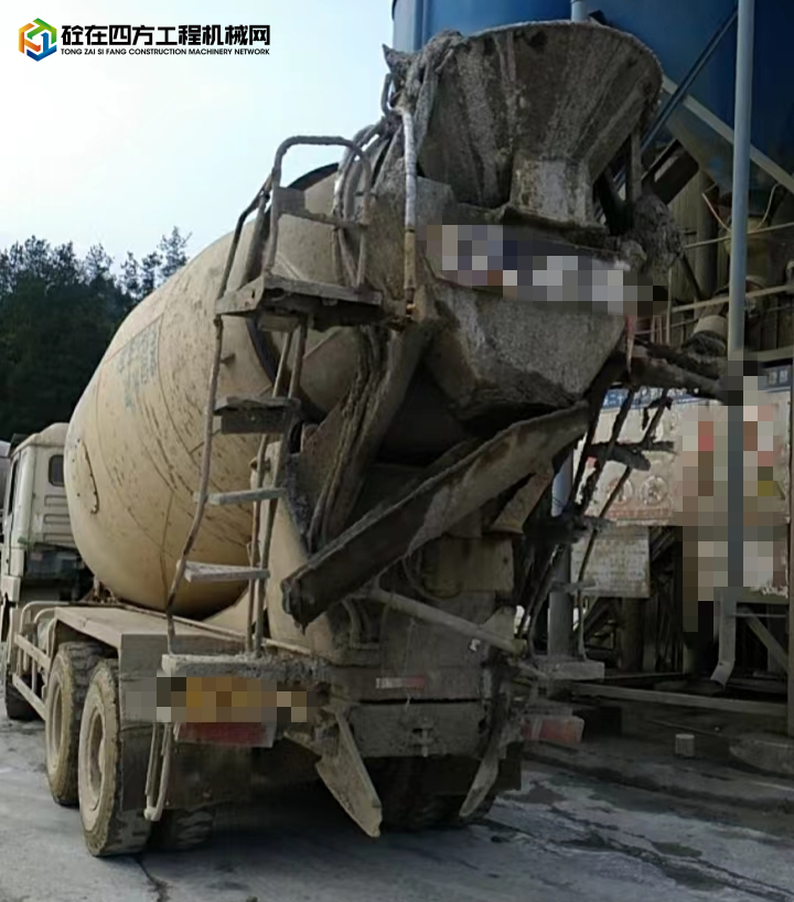 https://images.tongzsf.com/tong/truck_machine/20230629/1649d2fb708aa3.jpg