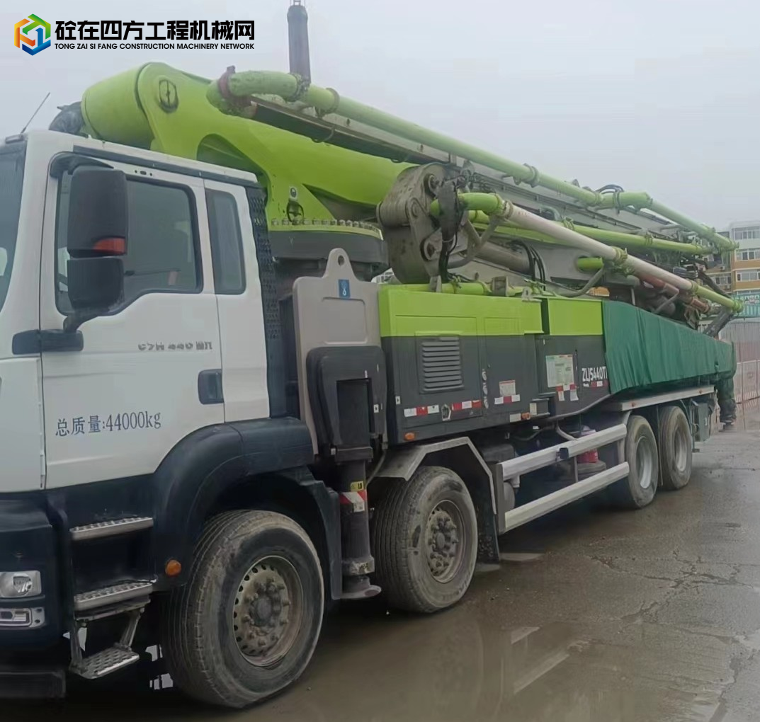 https://images.tongzsf.com/tong/truck_machine/20230706/164a62fb22b415.jpg