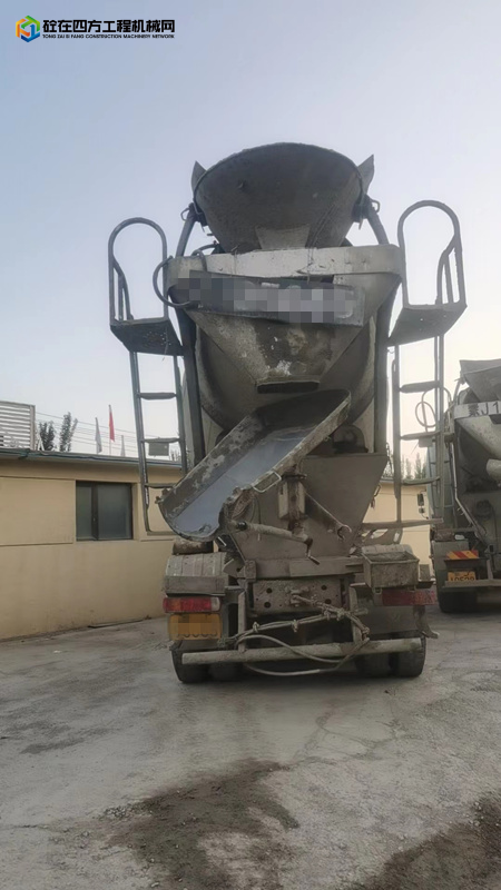 https://images.tongzsf.com/tong/truck_machine/20230706/164a63a4d3c12e.jpg