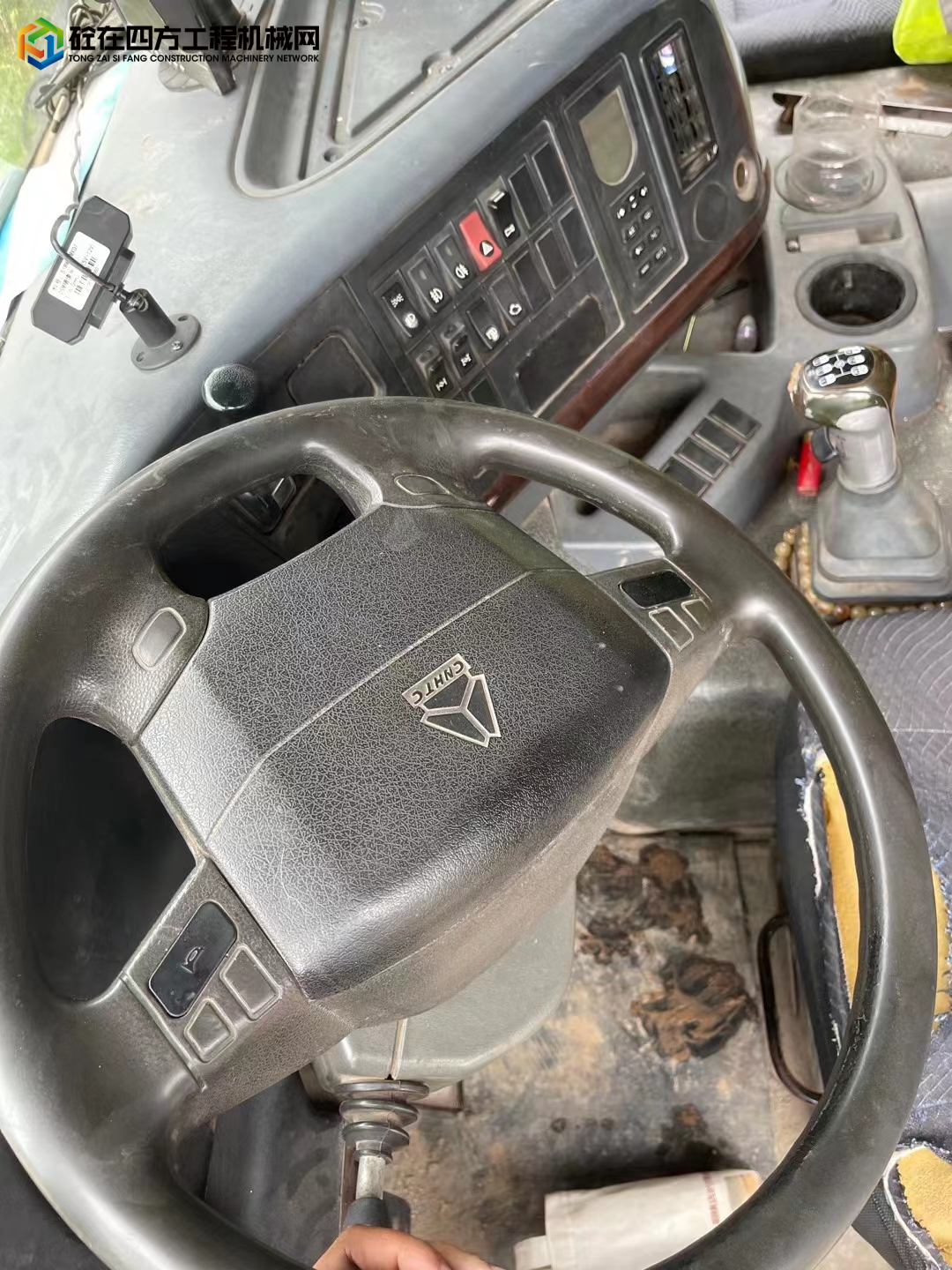 https://images.tongzsf.com/tong/truck_machine/20230707/164a7b7b76c7a2.jpg