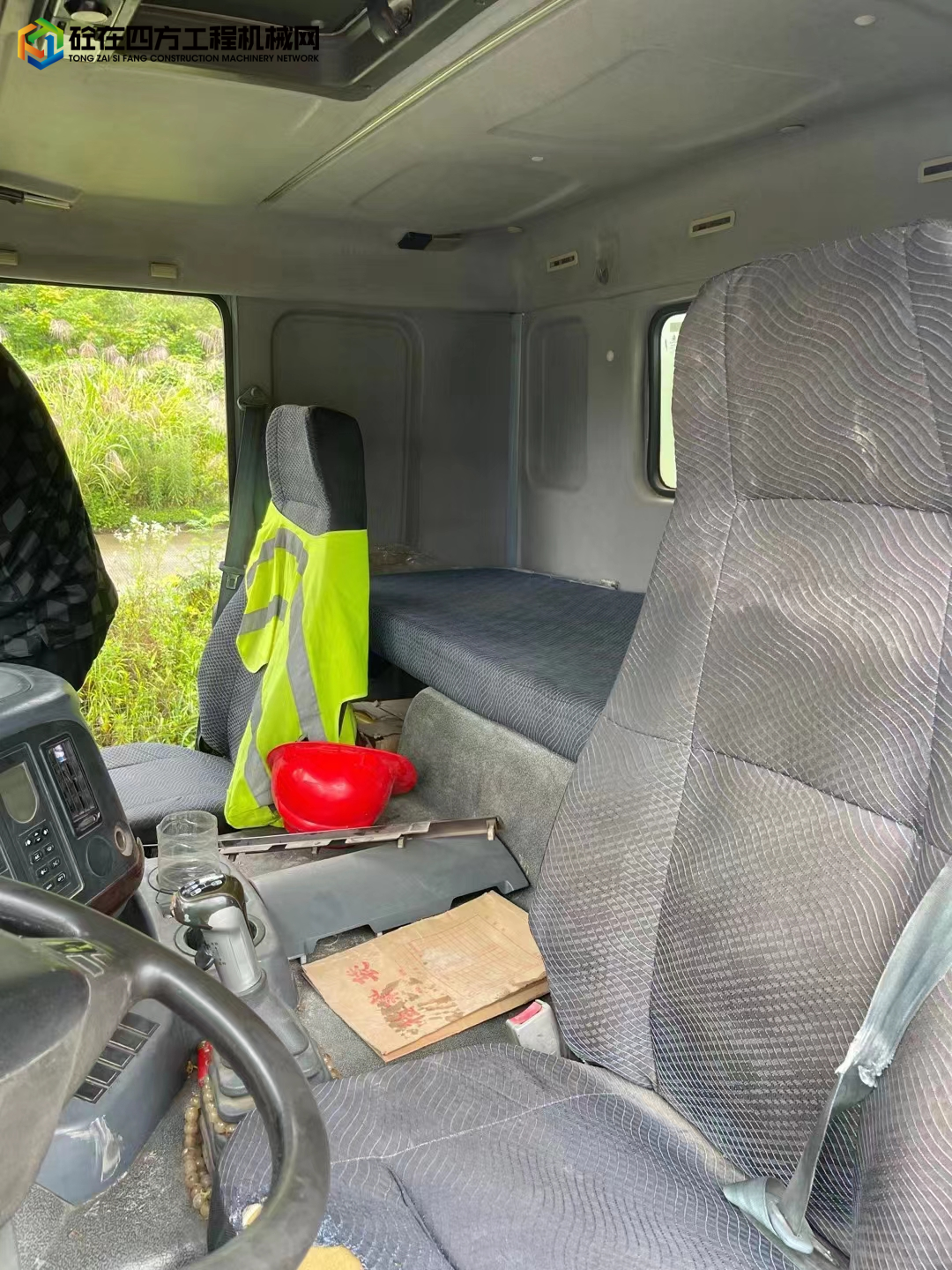https://images.tongzsf.com/tong/truck_machine/20230707/164a7b7ddeca2e.jpg
