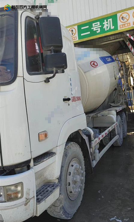 https://images.tongzsf.com/tong/truck_machine/20230707/164a7be62a93db.jpg