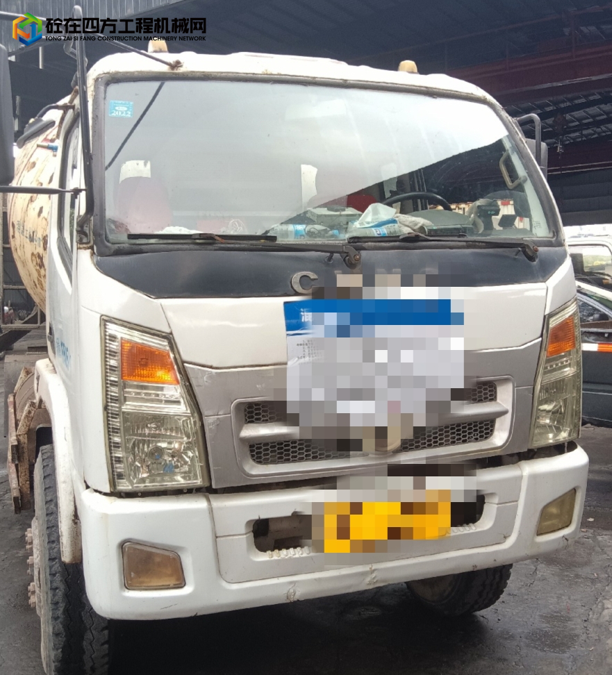 https://images.tongzsf.com/tong/truck_machine/20230708/164a9598d31718.jpg